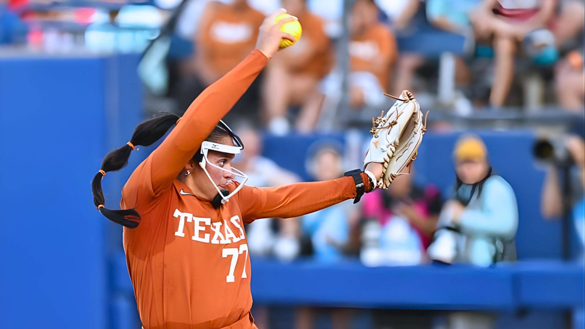 Texas Longhorns Make History, Win Back-to-Back WCWS Crowns