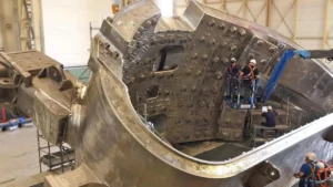 World’s largest nuclear fusion reactor receives final piece of its giant plasma chamber