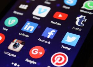 EdTech struggles as social apps dominate smartphone use